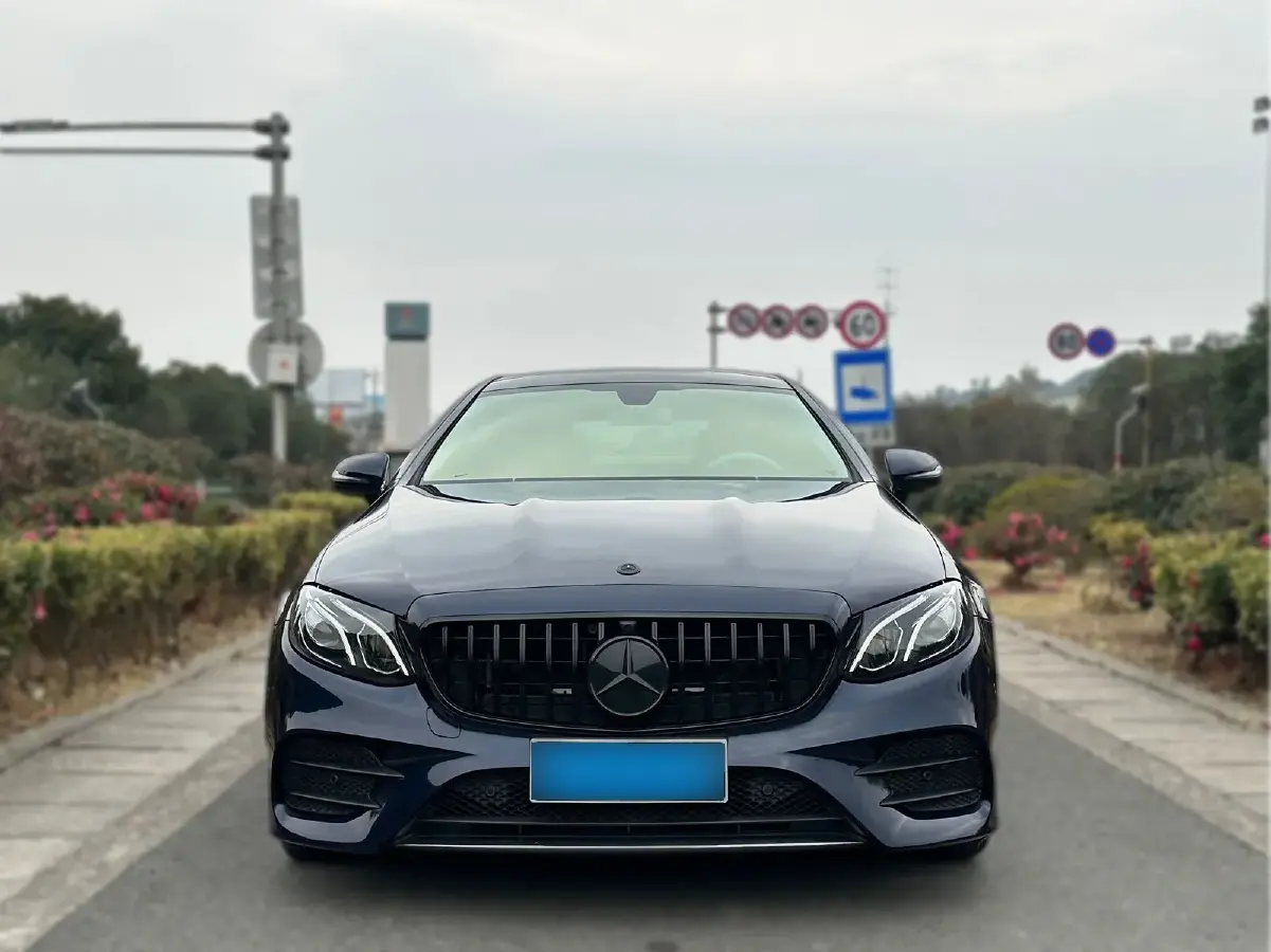 2019 Mercedes-Benz E Class 2.0T 184HP L4 9AT