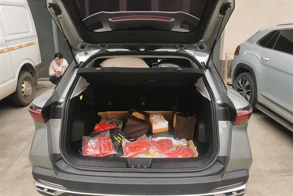 2022 Chery Omoda 1.5T 156HP L4 CVT,autocango,china used car exporter,china ev exporter,chinese used car exporter,chinese used ev exporter