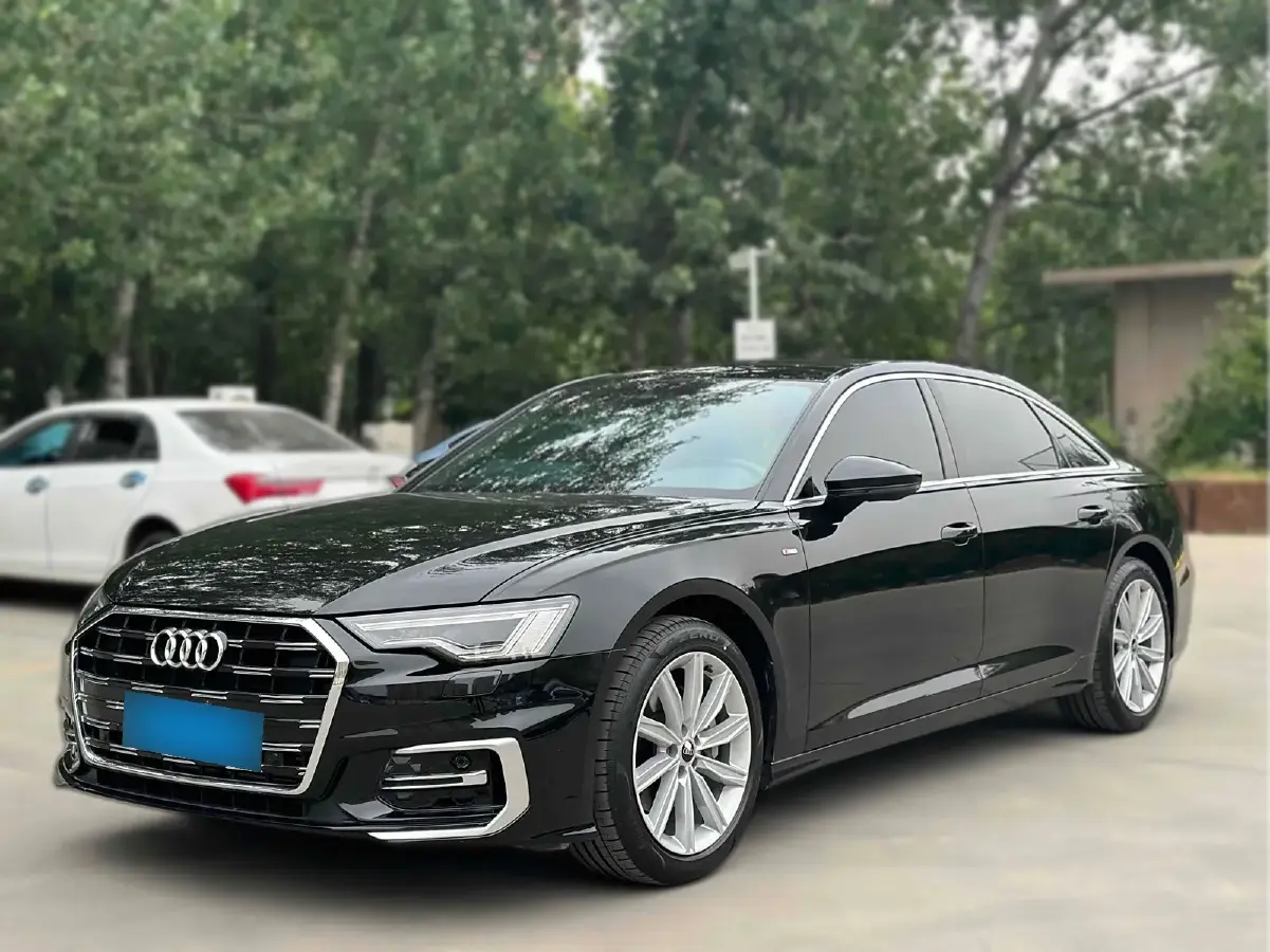 2023 Audi A6L 2.0T 245HP L4 7DCT
