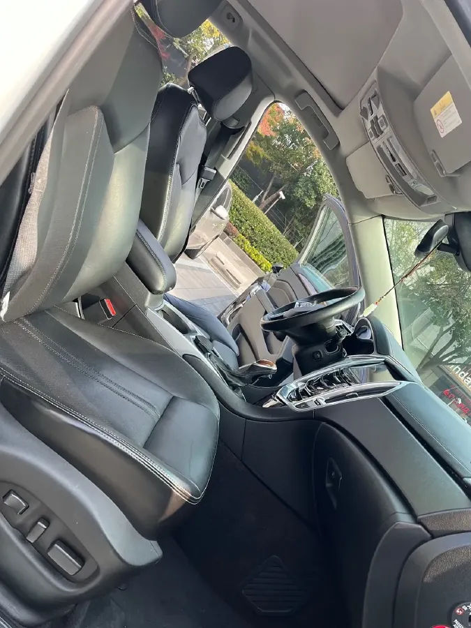 2013 Cadillac SRX 3.0L 271HP V6 6AT,autocango,china used car exporter,china ev exporter,chinese used car exporter,chinese used ev exporter