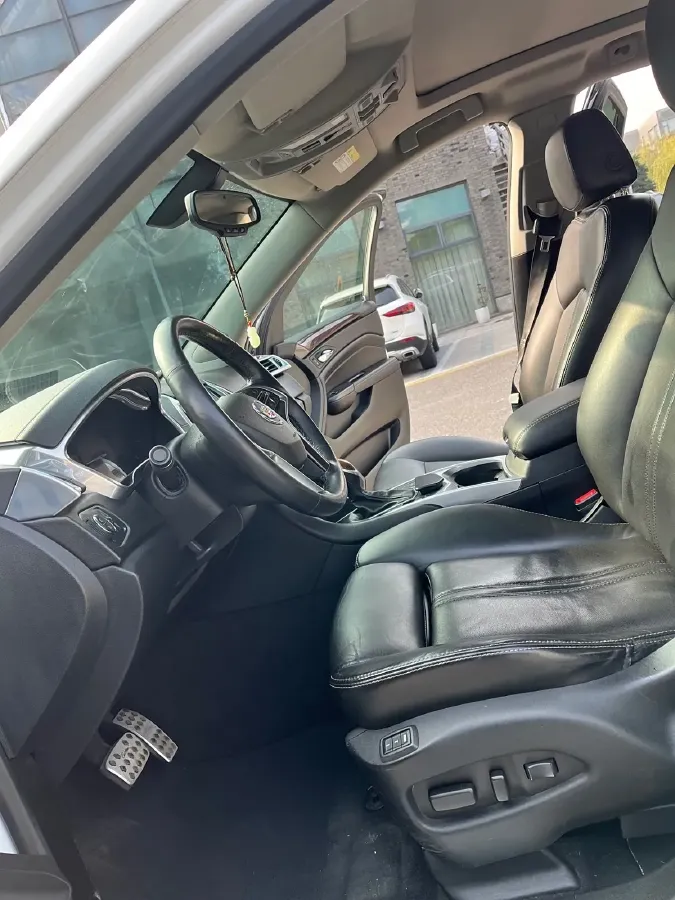 2013 Cadillac SRX 3.0L 271HP V6 6AT,autocango,china used car exporter,china ev exporter,chinese used car exporter,chinese used ev exporter