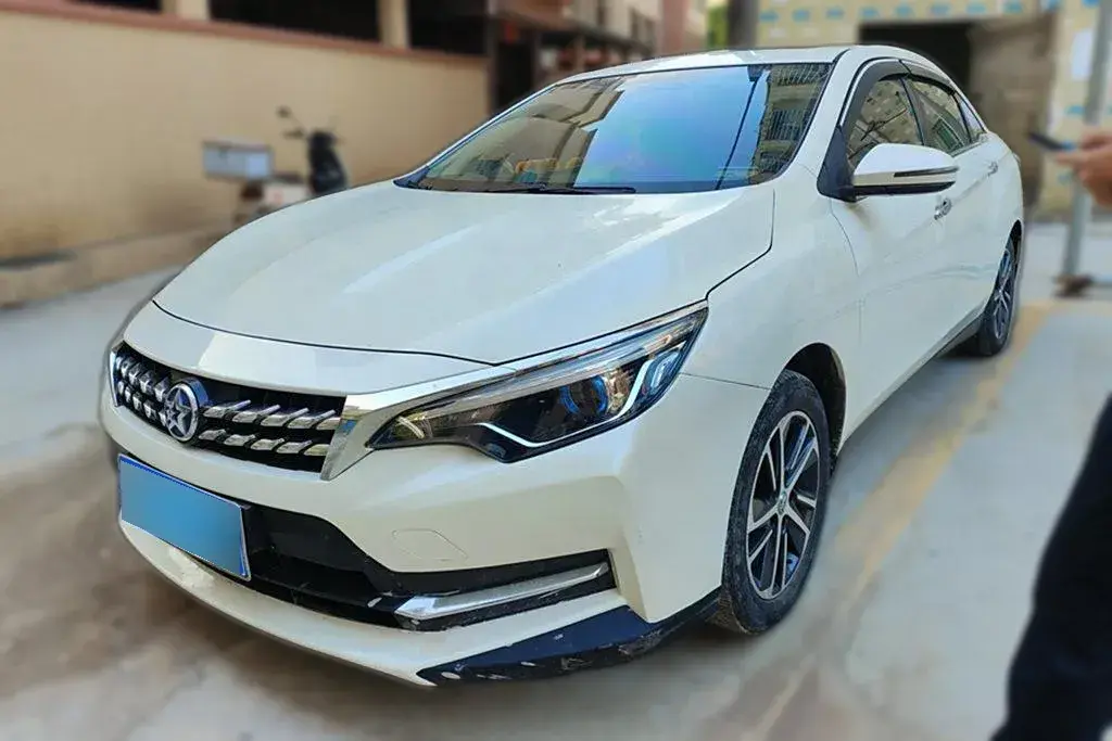 2020 Venucia D60 1.6L 126HP L4 CVT