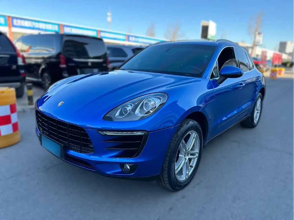 2014 Porsche Macan 2.0T 237HP L4 7DCT