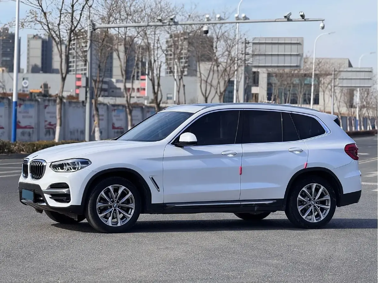 2021 BMW X3 2.0T 184HP L4 8AT