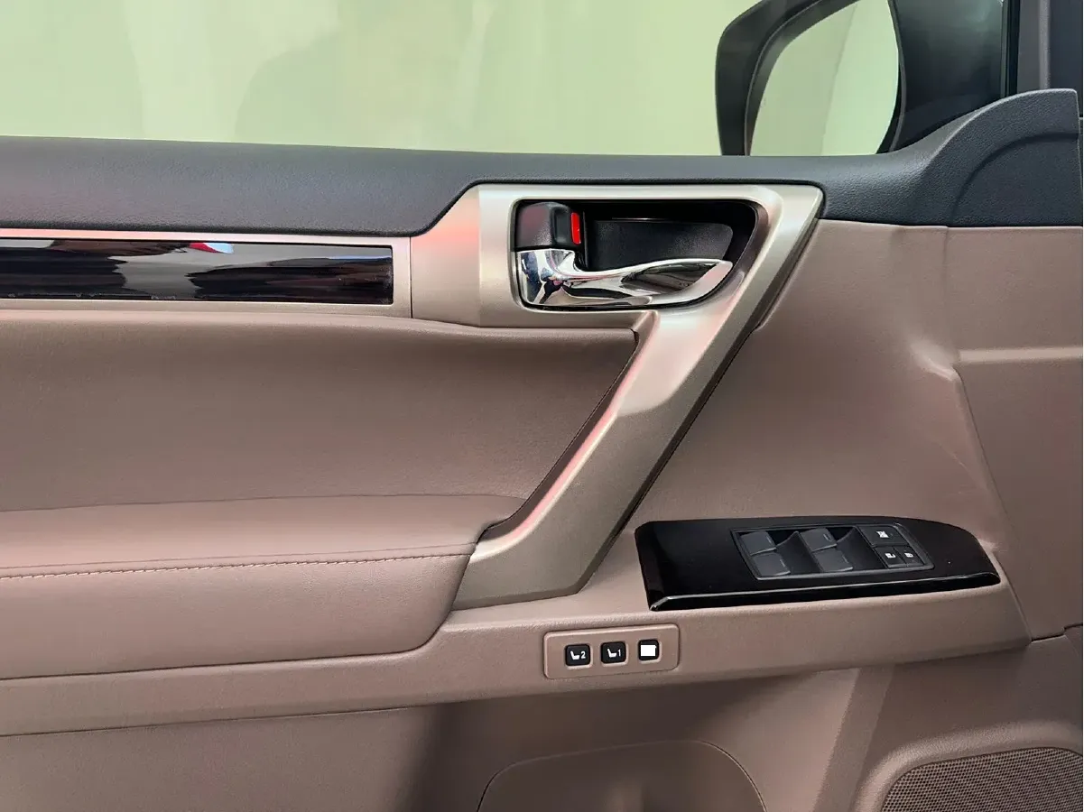 2015 Lexus GX 4.0L 275HP V6 5AT,autocango,china used car exporter,china ev exporter,chinese used car exporter,chinese used ev exporter