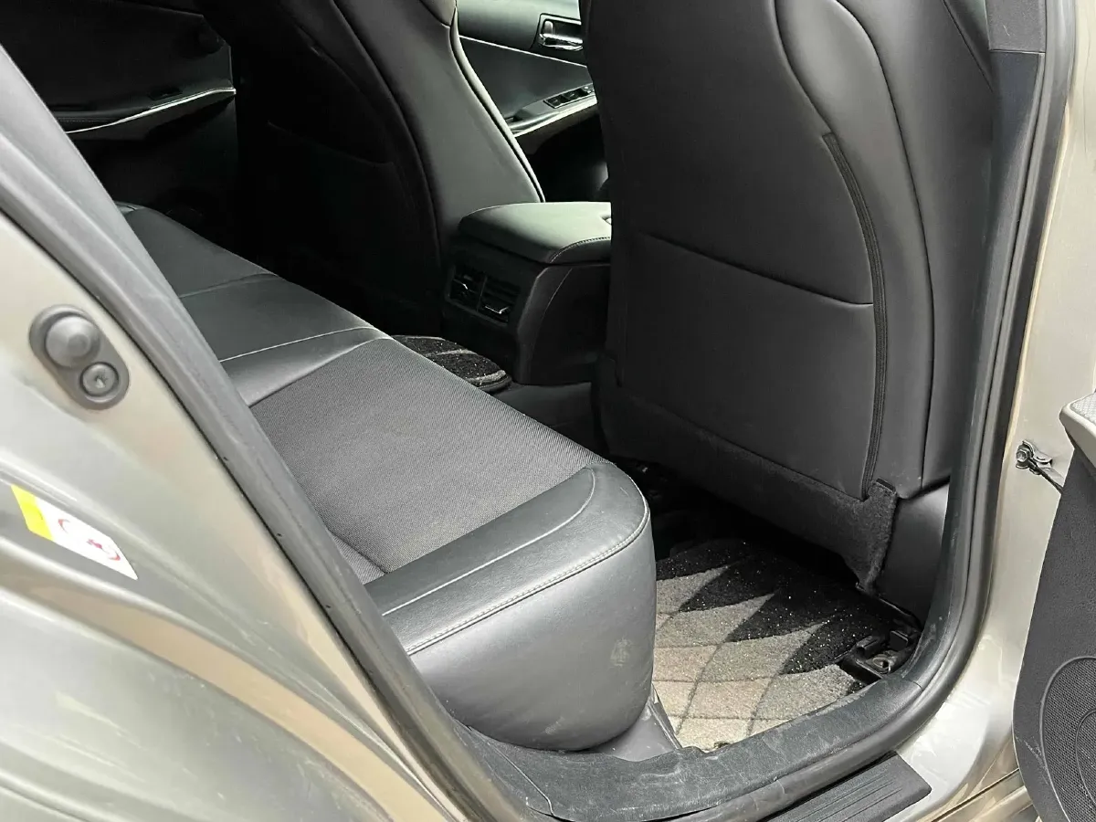 2015 Lexus IS 2.0T 245HP L4 8AT,autocango,china used car exporter,china ev exporter,chinese used car exporter,chinese used ev exporter