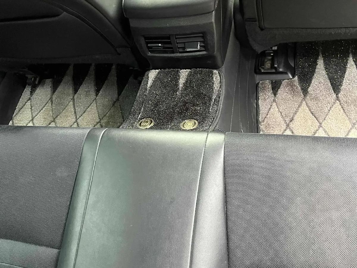 2015 Lexus IS 2.0T 245HP L4 8AT,autocango,china used car exporter,china ev exporter,chinese used car exporter,chinese used ev exporter