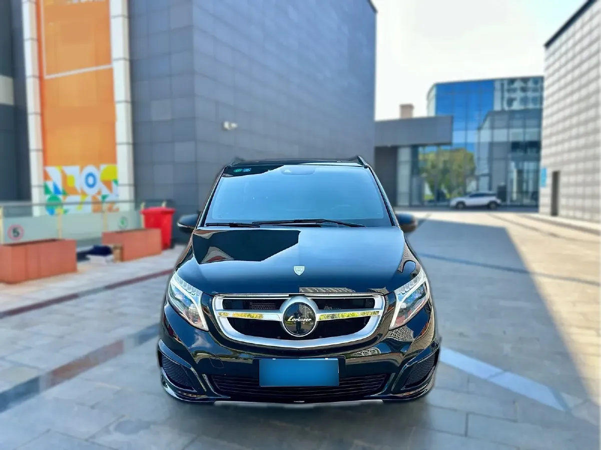 2019 Lorinser VS Series 2.0T 211HP L4 7AT,autocango,china used car exporter,china ev exporter,chinese used car exporter,chinese used ev exporter