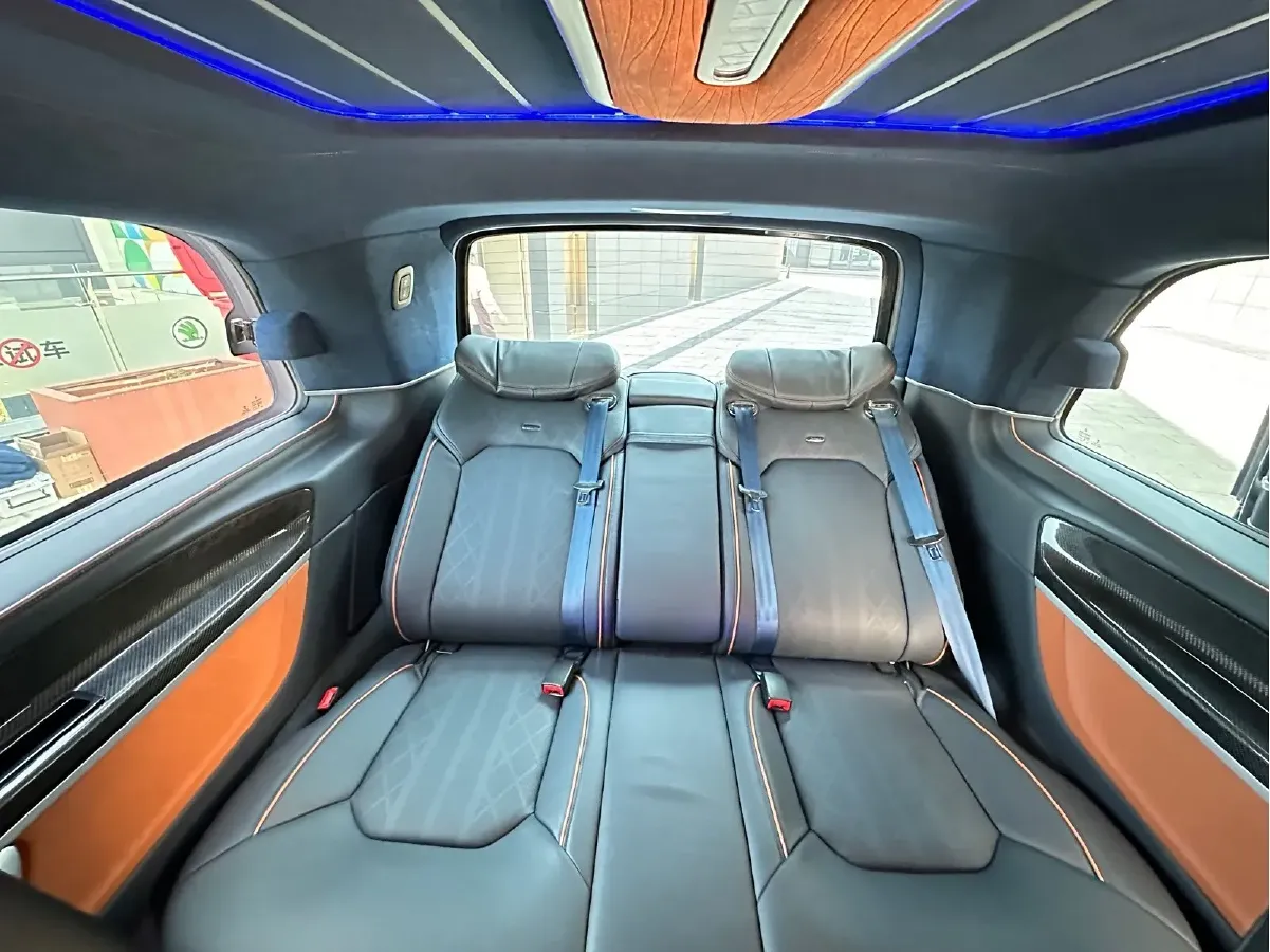 2019 Lorinser VS Series 2.0T 211HP L4 7AT,autocango,china used car exporter,china ev exporter,chinese used car exporter,chinese used ev exporter