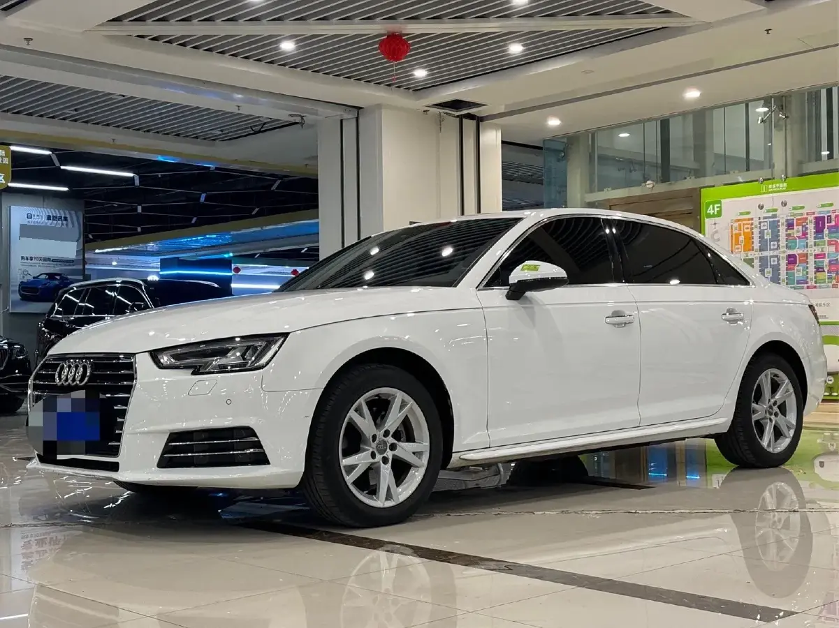 2018 Audi A4L 2.0T 190HP L4 7DCT