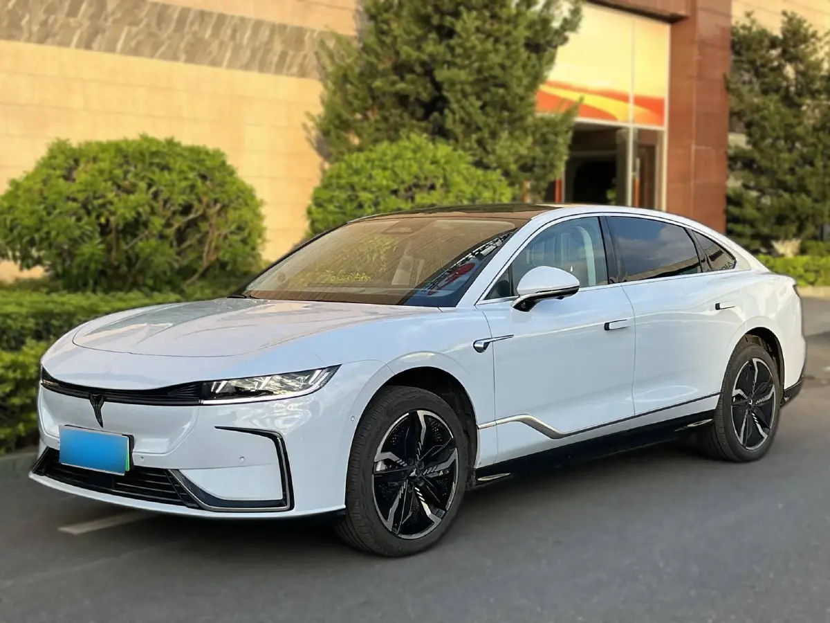 2023 Voyah ZhuiGuang BEV 82.11KWH