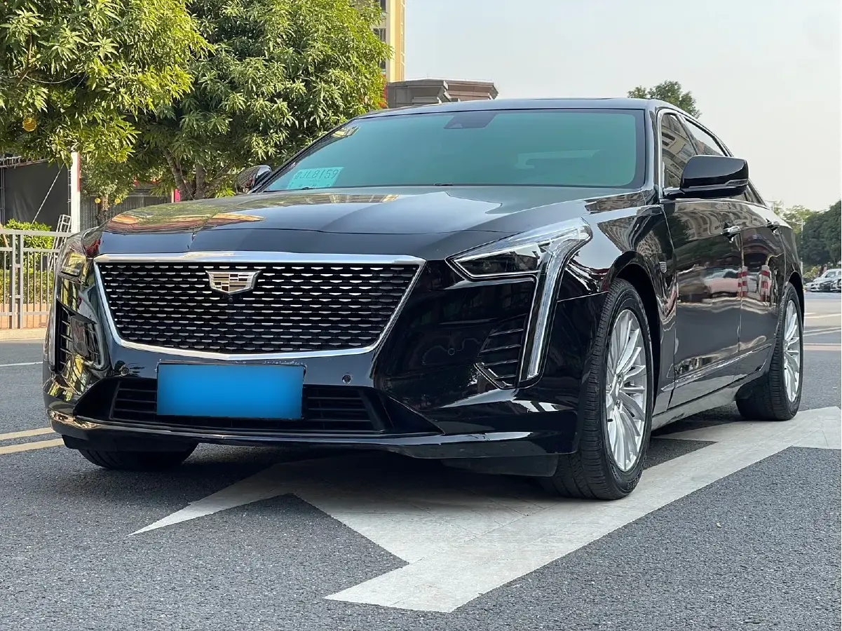 2020 Cadillac CT6 2.0T 241HP L4 10AT