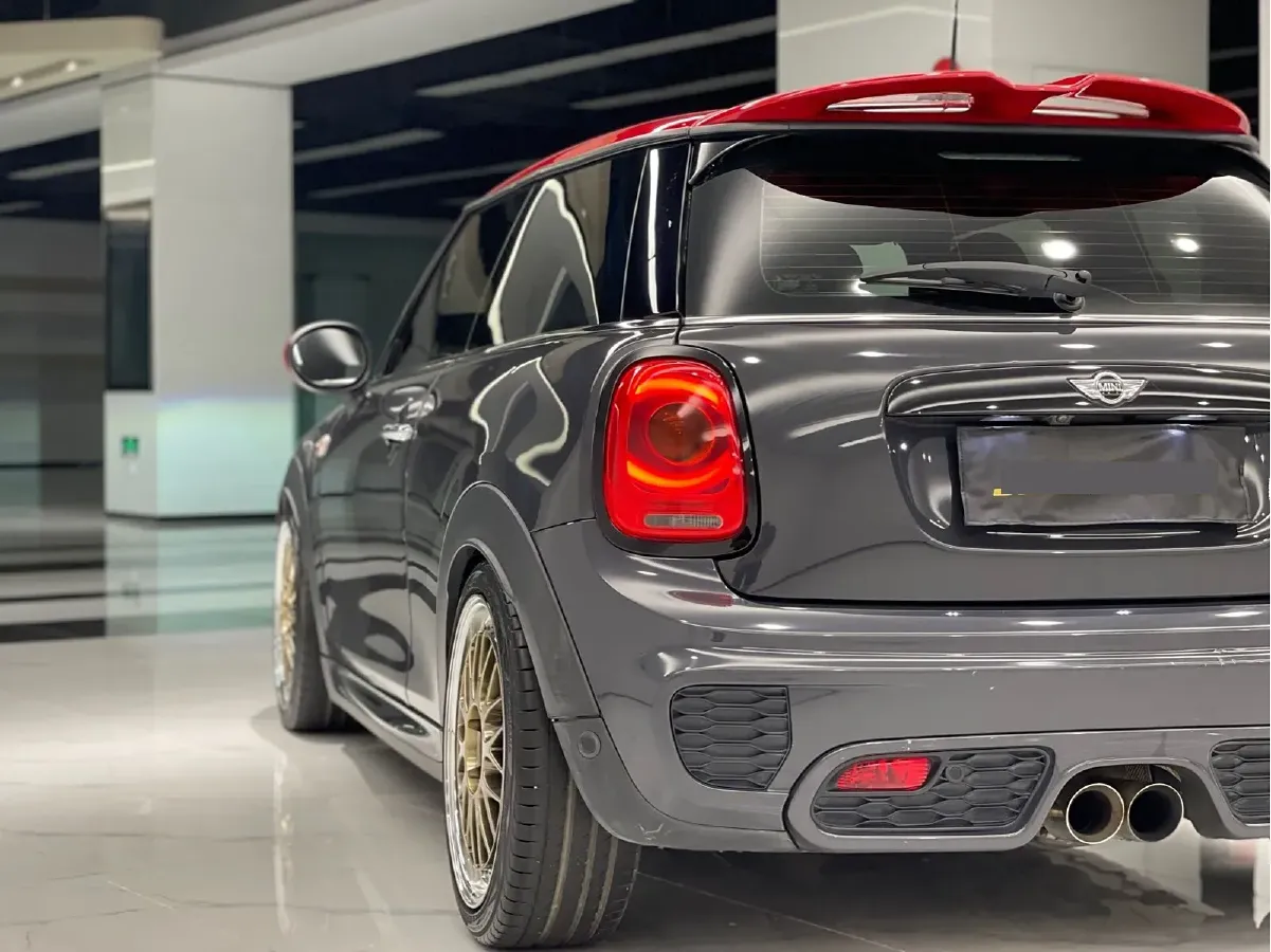 2015 MINI JCW 2.0T 231HP L4 6AT,autocango,china used car exporter,china ev exporter,chinese used car exporter,chinese used ev exporter