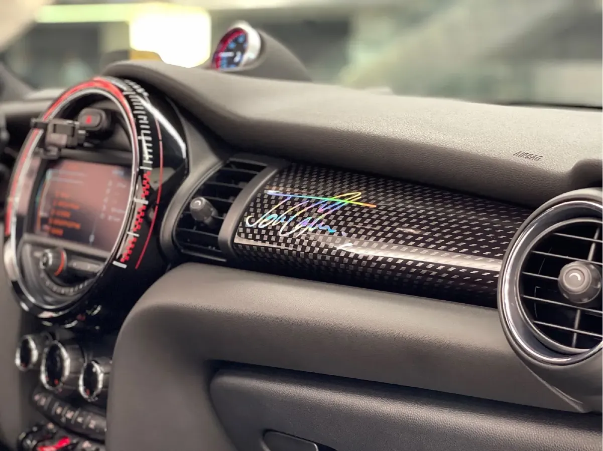 2015 MINI JCW 2.0T 231HP L4 6AT,autocango,china used car exporter,china ev exporter,chinese used car exporter,chinese used ev exporter