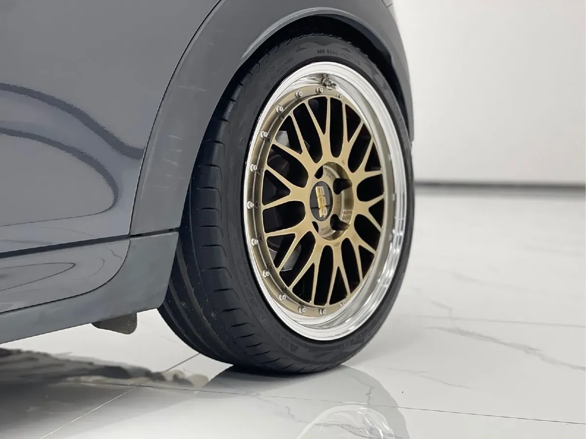 2015 MINI JCW 2.0T 231HP L4 6AT,autocango,china used car exporter,china ev exporter,chinese used car exporter,chinese used ev exporter