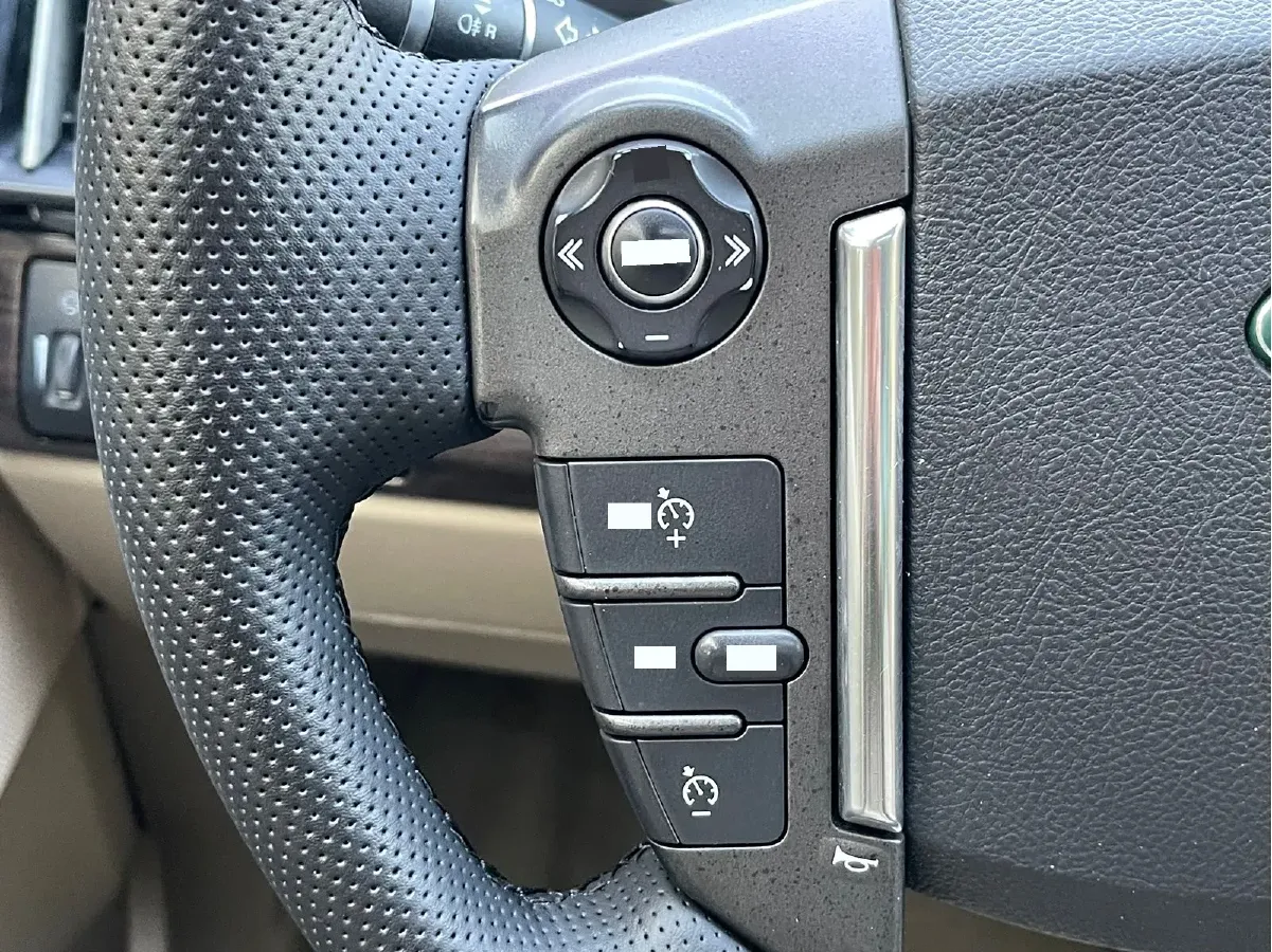 2014 Land Rover Freelander 2 2.2T 190HP L4 6AT,autocango,china used car exporter,china ev exporter,chinese used car exporter,chinese used ev exporter