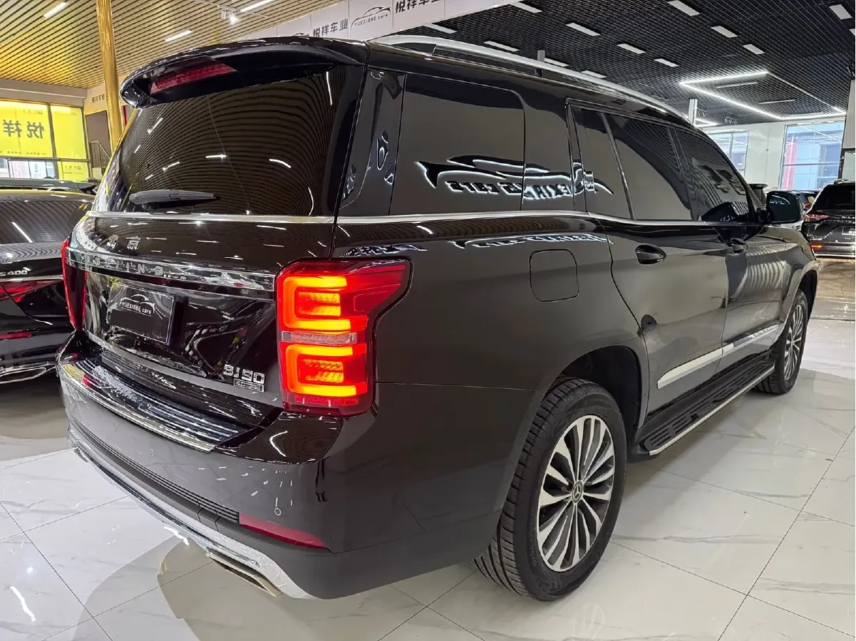 2021 BeiJing BJ90 4.0T 422HP V8 9AT,autocango,china used car exporter,china ev exporter,chinese used car exporter,chinese used ev exporter