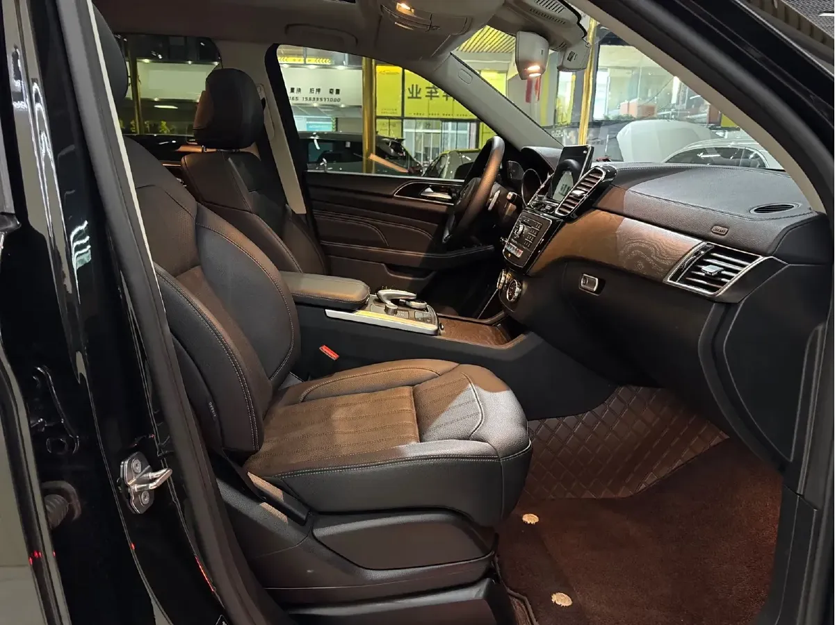 2021 BeiJing BJ90 4.0T 422HP V8 9AT,autocango,china used car exporter,china ev exporter,chinese used car exporter,chinese used ev exporter