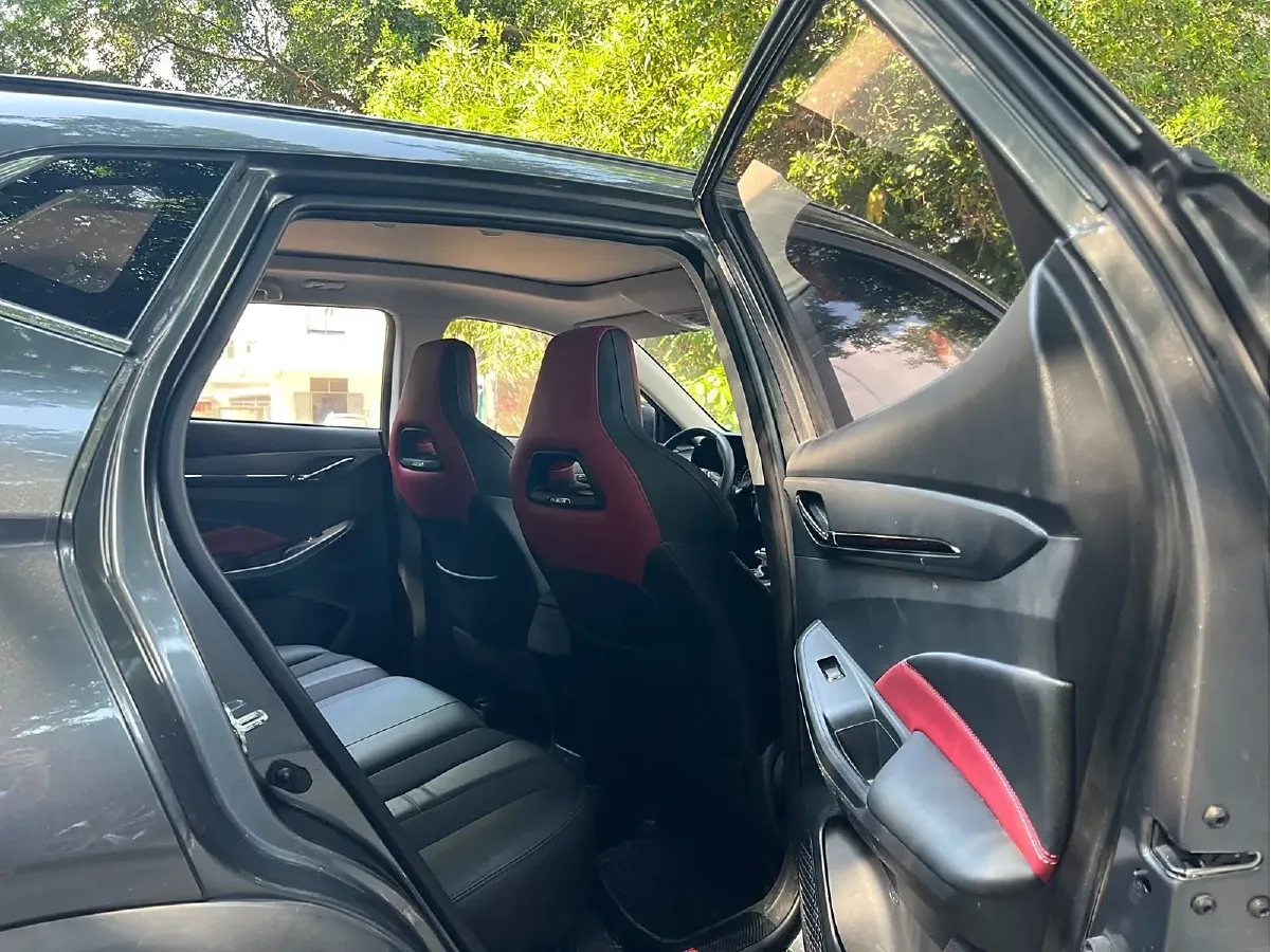 2021 ChangAn Oshan X5 1.5T 180HP L4 7DCT,autocango,china used car exporter,china ev exporter,chinese used car exporter,chinese used ev exporter