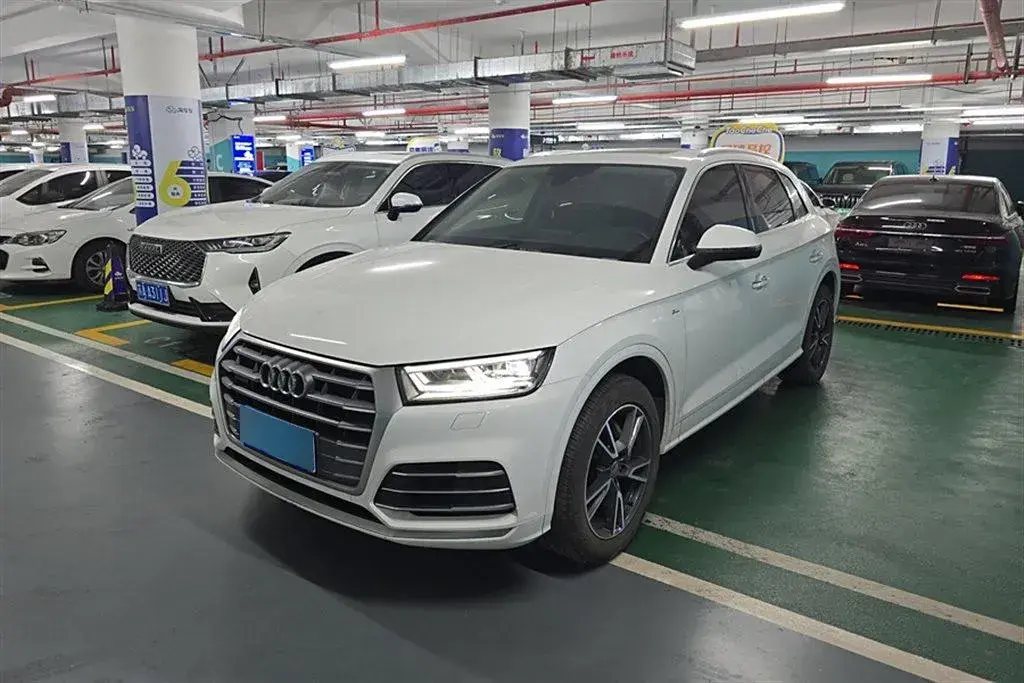 2020 Audi Q5L 2.0T 190HP L4 7DCT