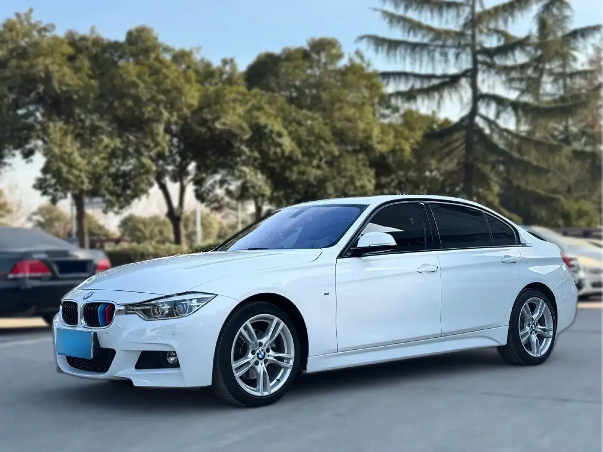 2018 BMW 3 Series 2.0T 184HP L4 8AT