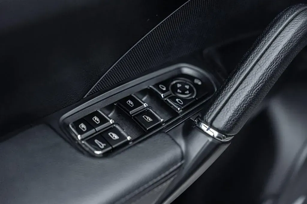 2014 TECHART Cayenne 3.6L 304HP V6 8AT,autocango,china used car exporter,china ev exporter,chinese used car exporter,chinese used ev exporter