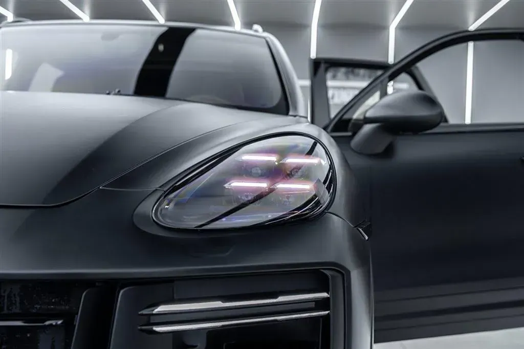 2014 TECHART Cayenne 3.6L 304HP V6 8AT,autocango,china used car exporter,china ev exporter,chinese used car exporter,chinese used ev exporter