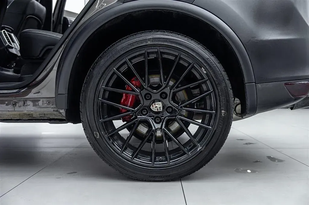 2014 TECHART Cayenne 3.6L 304HP V6 8AT,autocango,china used car exporter,china ev exporter,chinese used car exporter,chinese used ev exporter