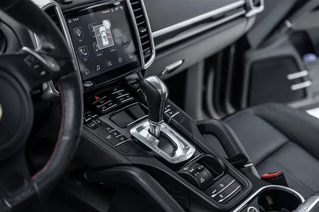 2014 TECHART Cayenne 3.6L 304HP V6 8AT,autocango,china used car exporter,china ev exporter,chinese used car exporter,chinese used ev exporter