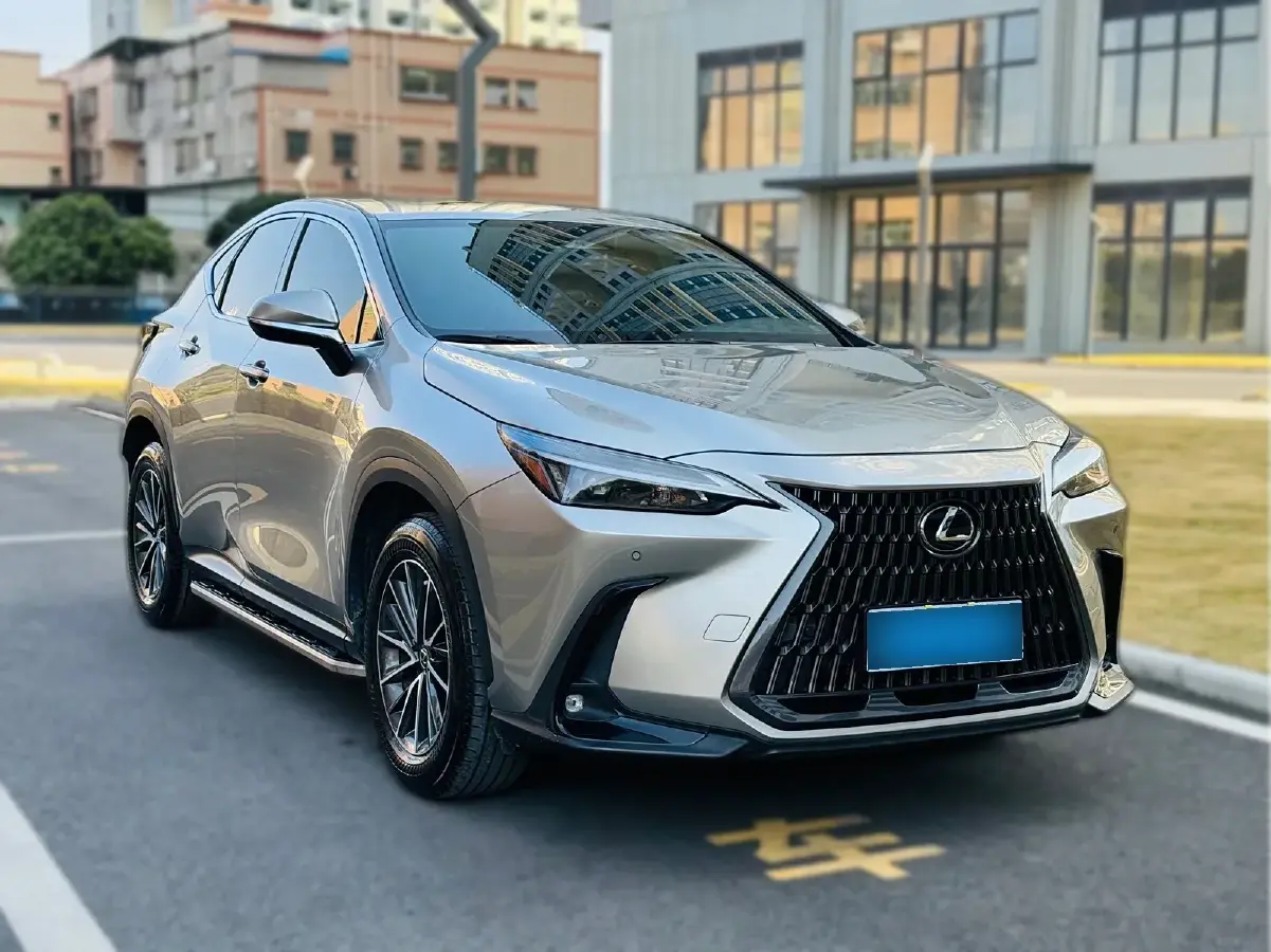 2022 Lexus NX 2.5L 192HP L4 E-CVT Hybrid