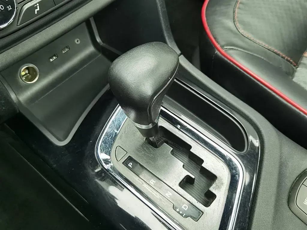 2018 Soueast DX7 1.5T 156HP L4 5AT,autocango,china used car exporter,china ev exporter,chinese used car exporter,chinese used ev exporter