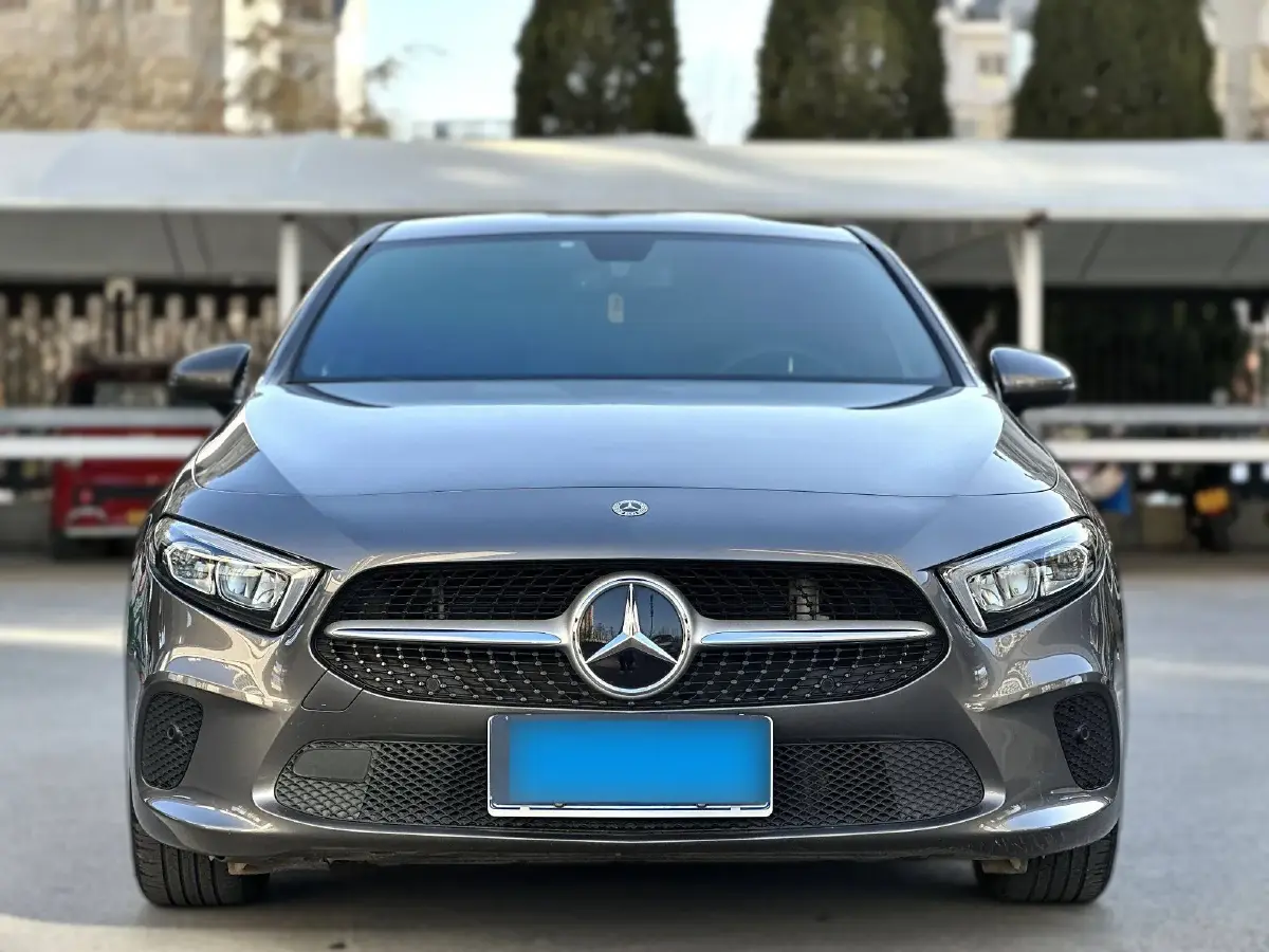 2022 Mercedes-Benz A Class 1.3T 163HP L4 7DCT
