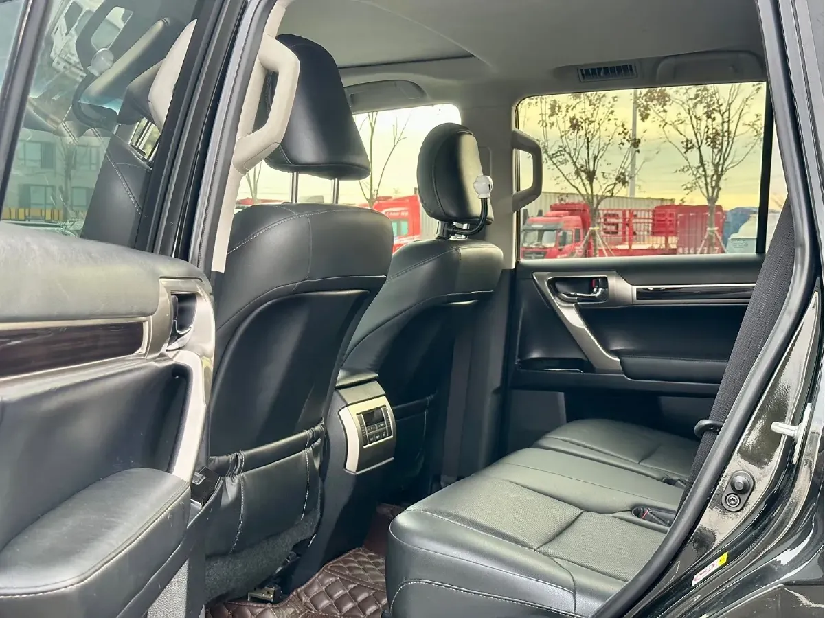 2015 Lexus GX 4.0L 275HP V6 5AT,autocango,china used car exporter,china ev exporter,chinese used car exporter,chinese used ev exporter