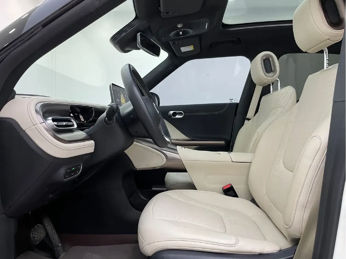 2022 Smart smart Elf 1 BEV 66KWH,autocango,china used car exporter,china ev exporter,chinese used car exporter,chinese used ev exporter