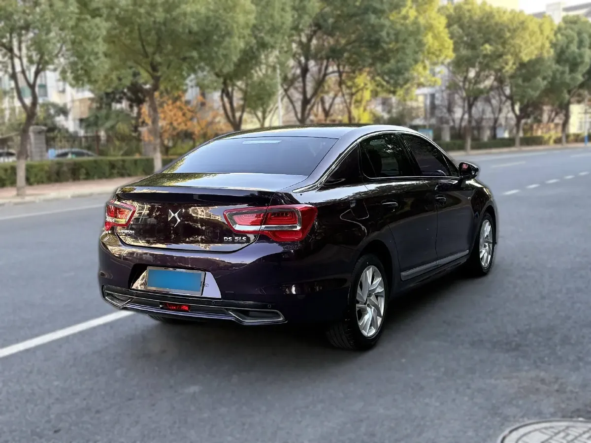 2015 DS 5LS 1.6T 163HP L4 6AT,autocango,china used car exporter,china ev exporter,chinese used car exporter,chinese used ev exporter
