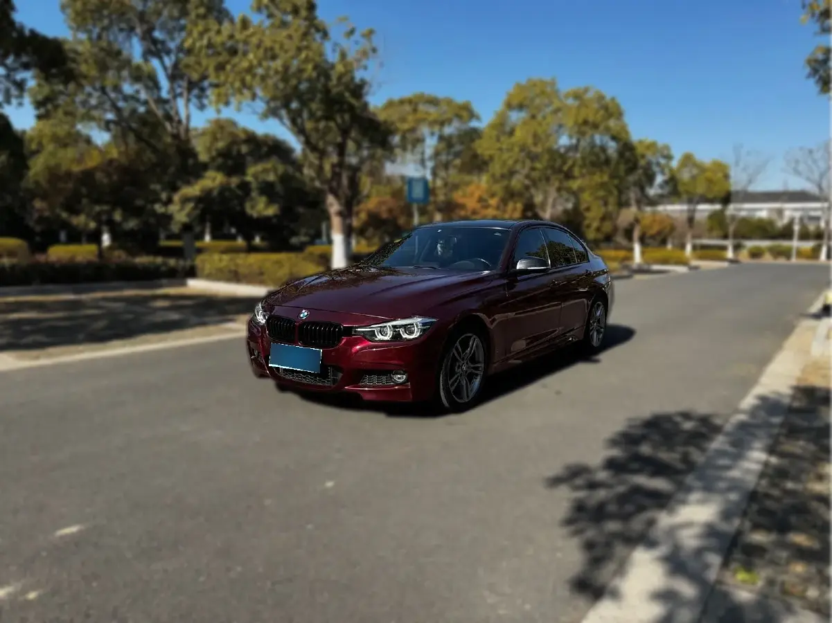 2018 BMW 3 Series 2.0T 184HP L4 8AT