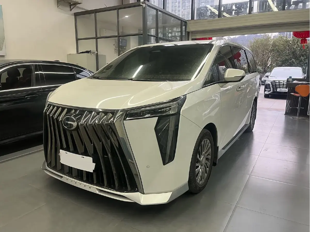 2023 GAC Trumpchi M8 2.0T 252HP L4 8AT