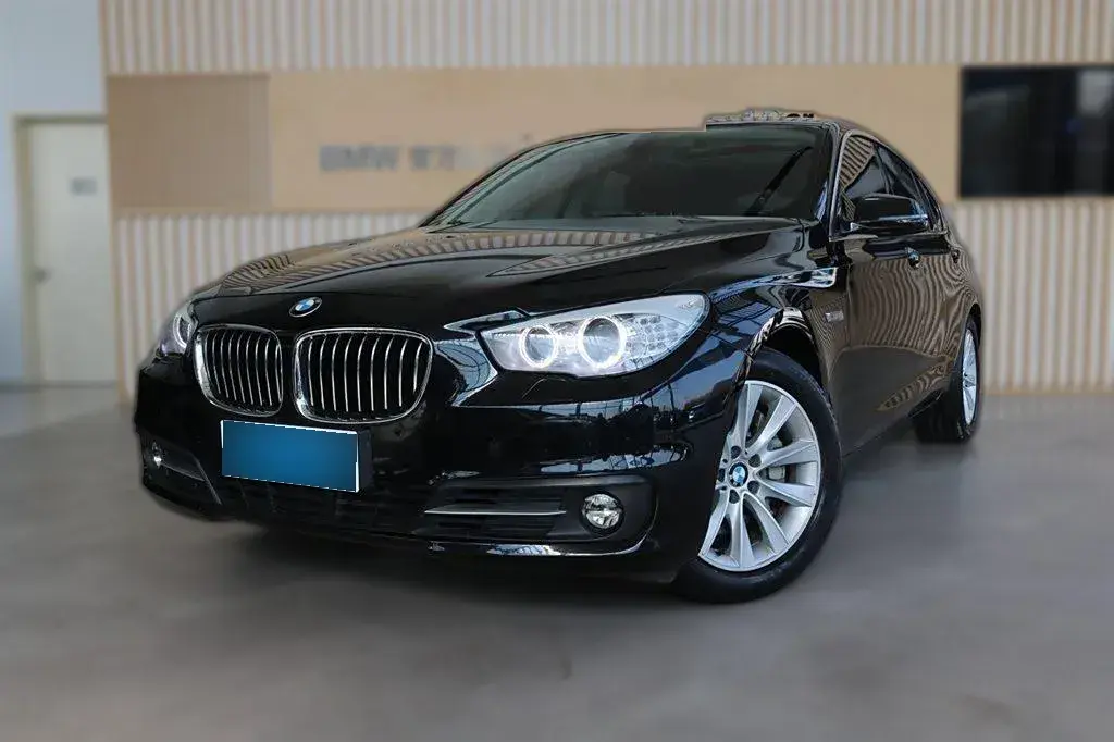 2015 BMW 5 Series GT 2.0T 245HP L4 8AT