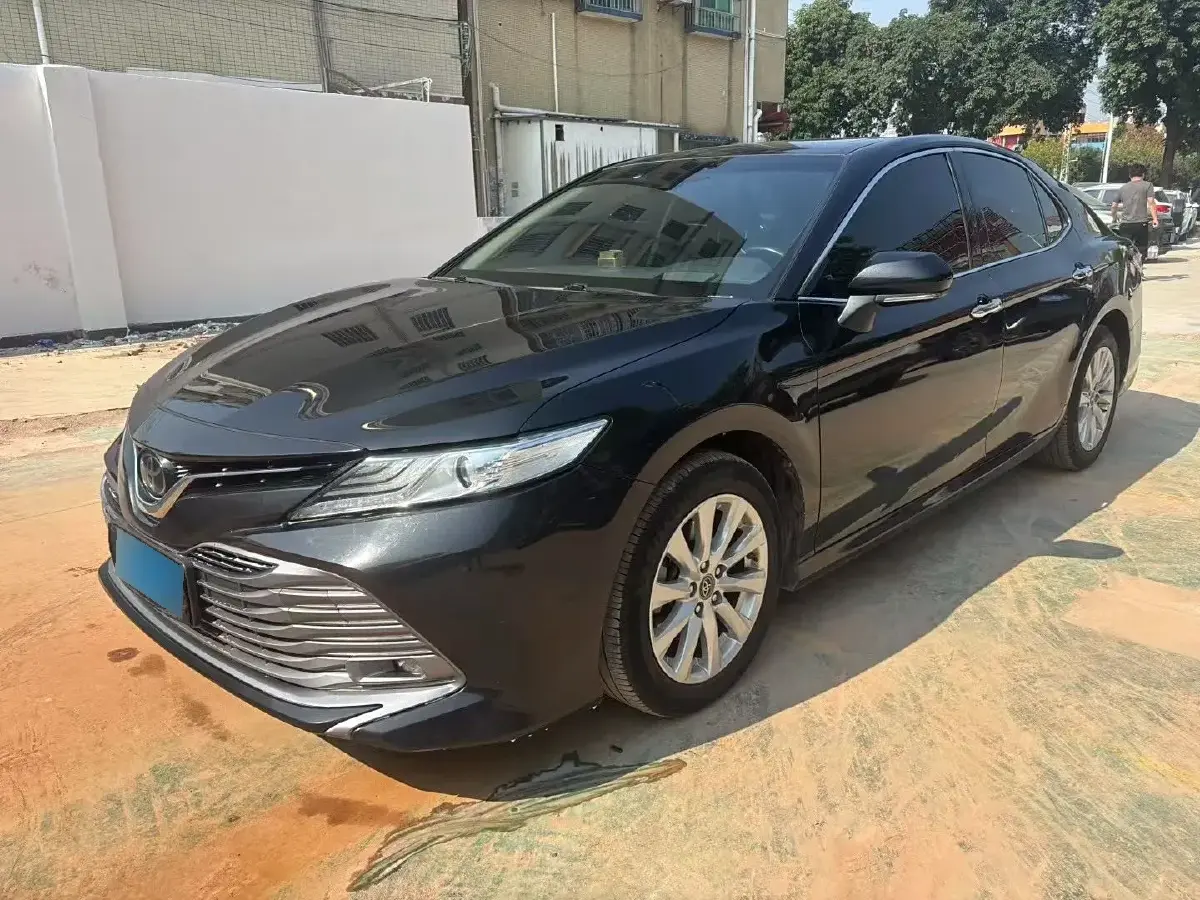 2019 Toyota Camry 2.0L 178HP L4 CVT