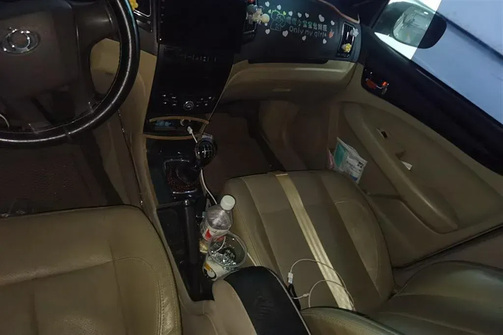 2013 Geely GC7 1.5L 109HP L4 5MT,autocango,china used car exporter,china ev exporter,chinese used car exporter,chinese used ev exporter