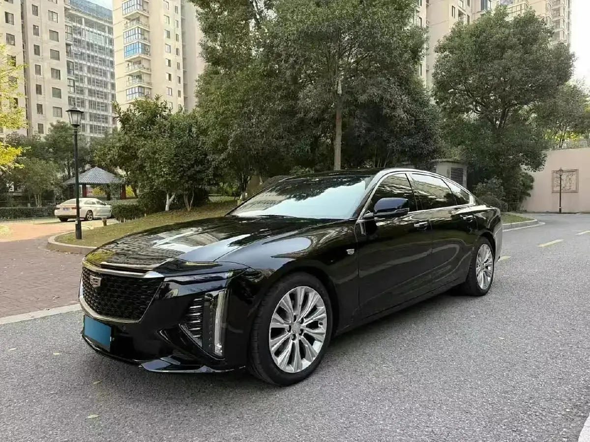 2023 Cadillac CT6 2.0T 237HP L4 10AT