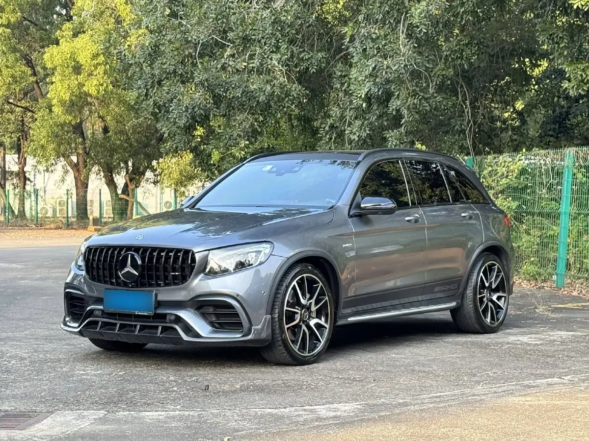 2017 Mercedes-Benz GLC AMG 3.0T 367HP V6 9AT