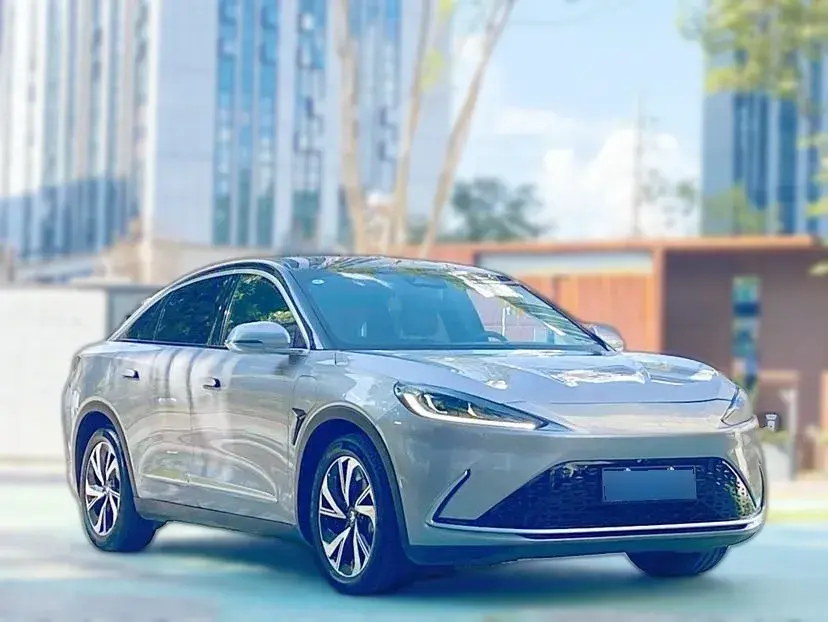 2022 ARCFOX αS BEV 65.6KWH