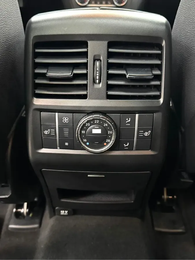 2021 BeiJing BJ90 4.0T 422HP V8 9AT,autocango,china used car exporter,china ev exporter,chinese used car exporter,chinese used ev exporter