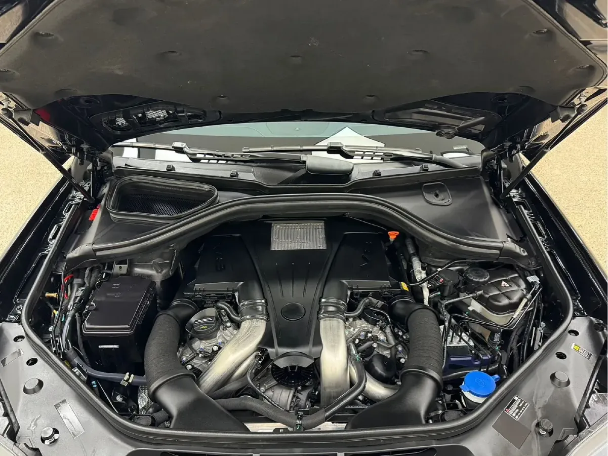 2021 BeiJing BJ90 4.0T 422HP V8 9AT,autocango,china used car exporter,china ev exporter,chinese used car exporter,chinese used ev exporter