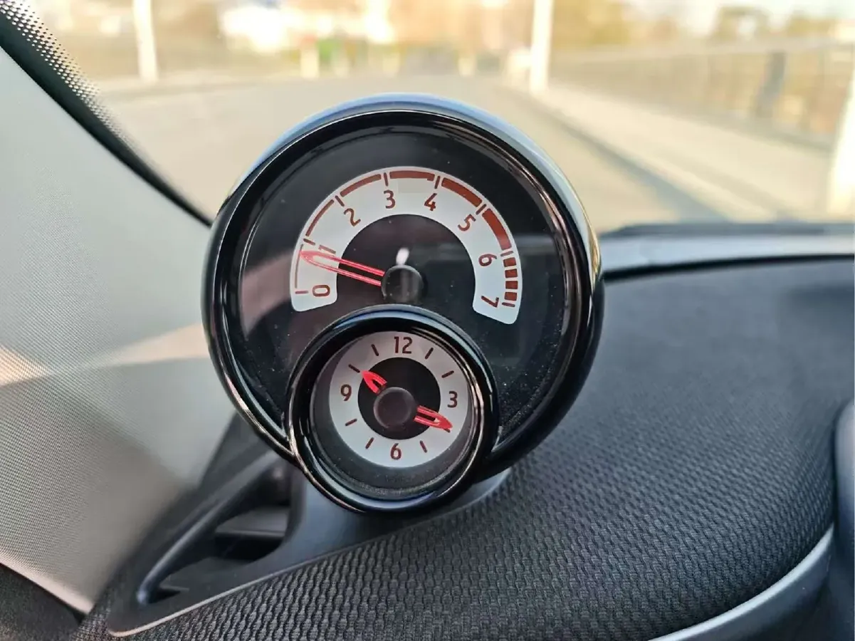 2016 Smart smart forfour 0.9T 90HP L3 6DCT,autocango,china used car exporter,china ev exporter,chinese used car exporter,chinese used ev exporter