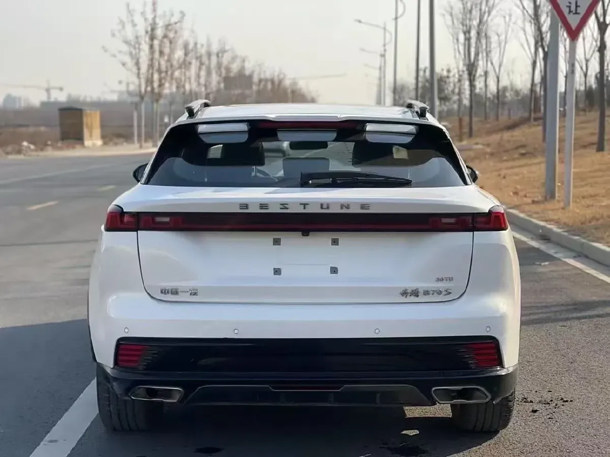 2022 Bestune B70S 1.5T 169HP L4 7DCT,autocango,china used car exporter,china ev exporter,chinese used car exporter,chinese used ev exporter