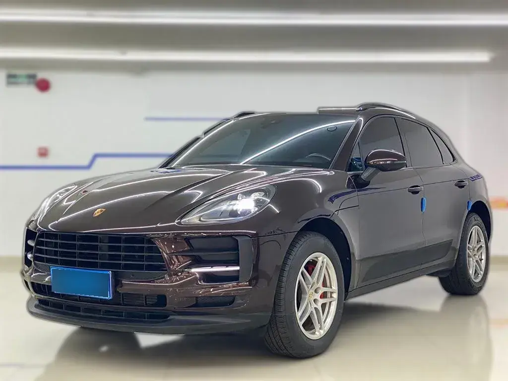 2018 Porsche Macan 2.0T 252HP L4 7DCT