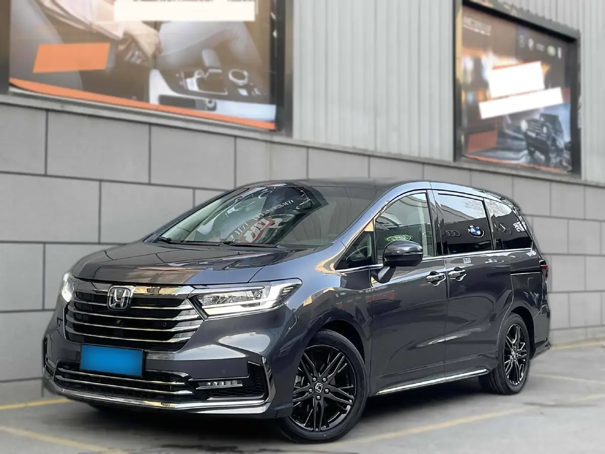 2022 Honda Odyssey 2.0L 146HP L4 E-CVT Hybrid