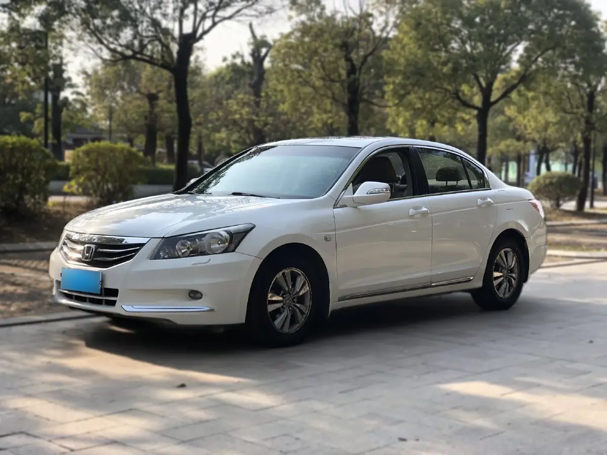 2012 Honda Accord 2.0L 156HP L4 5AT